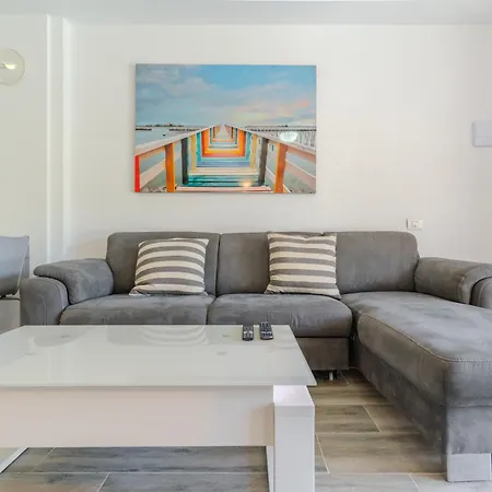 Apartamento Colinablanca Sunset View By Paramount Holidays